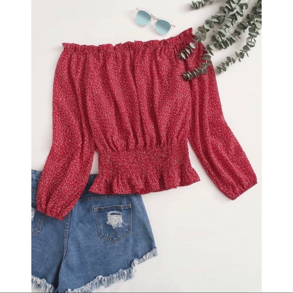 Red speckled Off the Shoulder top - Picture 1 of 4